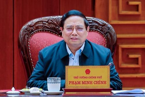 Thủ tướng: Nghiên cứu, mở rộng chính sách miễn, ưu đãi thị thực