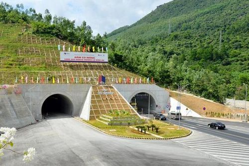 Đề xuất gần 1.300 tỷ đồng mở rộng hầm Cù Mông nối tỉnh Bình Định và Phú Yên