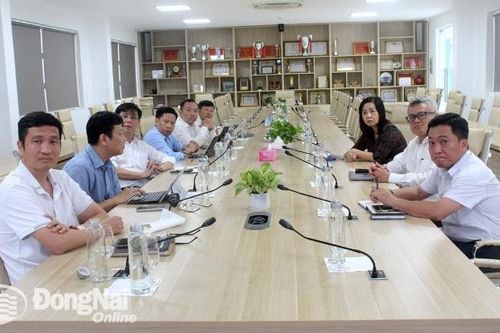 Trao đổi kinh nghiệm về ứng dụng chuyển đổi số trong công tác đào tạo, quản lý giáo dục