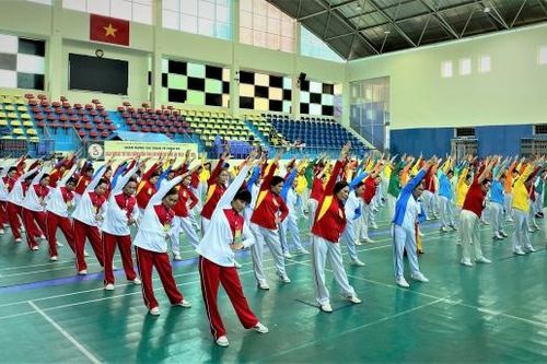 Di Linh dẫn đầu toàn đoàn tại Gala và Giải Thể dục dưỡng sinh Lâm Đồng mở rộng lần thứ V