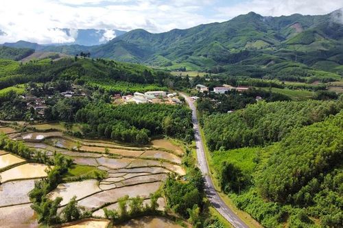 Quảng Ngãi bổ sung cao tốc đi Kon Tum vào danh mục dự án trọng điểm