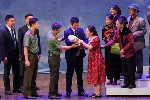 Đẩy mạnh sáng tác và quảng bá tác phẩm văn học nghệ thuật về lực lượng Cảnh vệ CAND