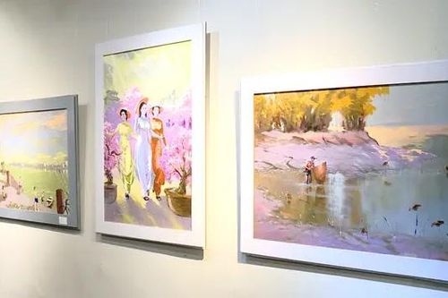 Một thoáng Tây Hồ qua nét cọ