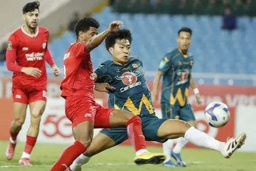 Hàng loạt cầu thủ HAGL dính chấn thương