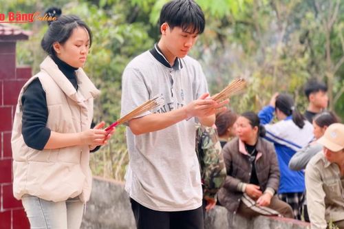 Lễ tảo mộ 3/3 âm lịch – Nét đẹp hiếu nghĩa của người Cao Bằng