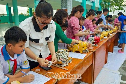 Tất cả vì học sinh thân yêu