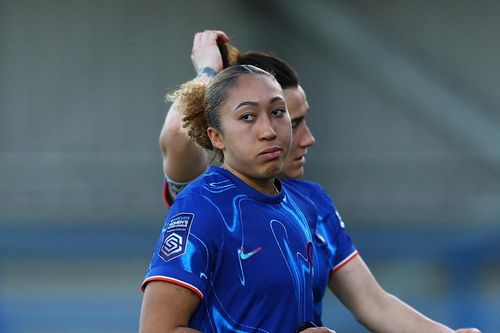 Chelsea bán đội nữ giá 200 triệu bảng