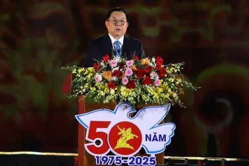 Bình Định đón nhận Huân chương Độc lập hạng Ba