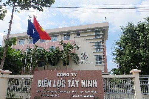 Điện lực Tây Ninh: Biết gì về nhà thầu vừa trúng gói mua sắm phụ kiện lưới điện?