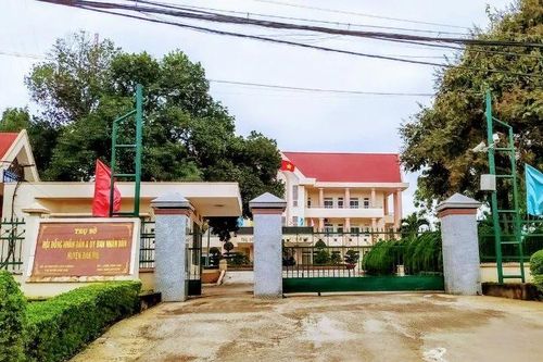Chính quyền 'quên' ra quyết định tuyển dụng viên chức giáo dục hàng chục năm