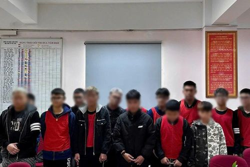 Tội phạm ngày càng trẻ hóa: Làm gì để 'cứu' trẻ?