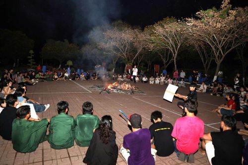 Hội trại 'Tiếp bước hào hùng dân tộc' tại huyện Cần Giờ