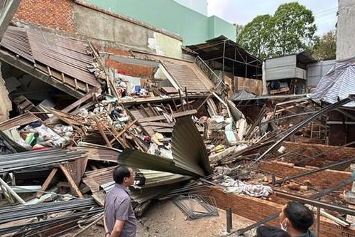 Tin mới vụ nhà dân đổ sập nghi do hàng xóm đào móng xây nhà 7 tầng