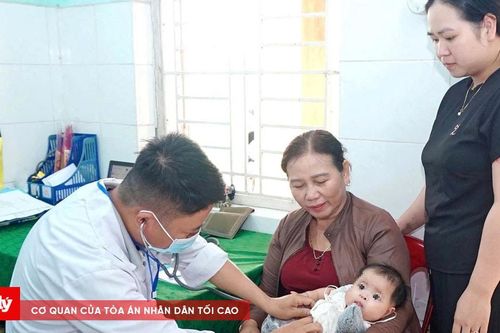 TP Huế: Tỷ lệ tiêm chủng vaccine phòng bệnh sởi đạt trên 85%