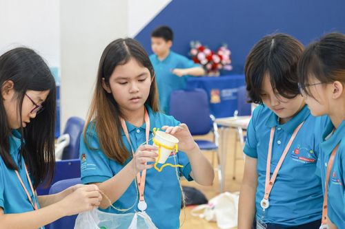 120 học sinh dự cuộc thi toán tại Trường Quốc tế Anh BIS Hà Nội