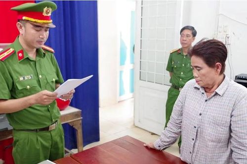 Khởi tố, bắt giam thêm 8 bị can trong đường dây gái mại dâm ở An Giang
