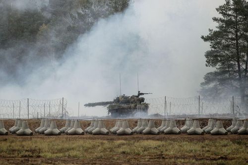 Ba Lan báo động kho vũ khí sụt giảm nghiêm trọng khi hỗ trợ Ukraine