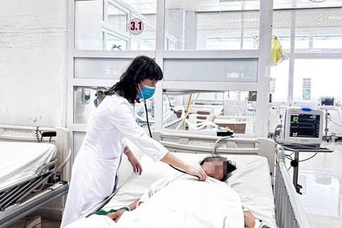 Nữ bệnh nhân hôn mê sâu do uống hơn 100 viên thuốc hướng thần