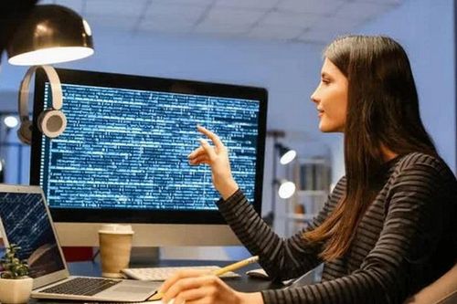 Ngành nghề nào ít rủi ro thất nghiệp trong 5 năm tới?