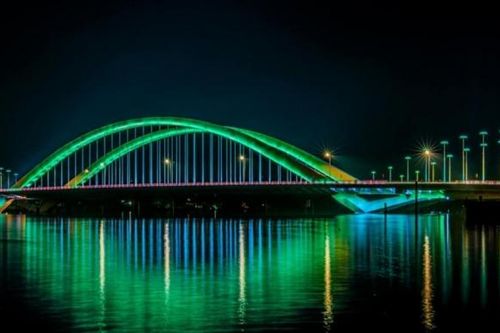 Thành phố Huế: Chiêm ngưỡng cầu Nguyễn Hoàng về đêm