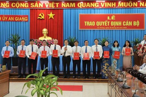 Nâng chất nguồn nhân lực, kiến tạo tương lai