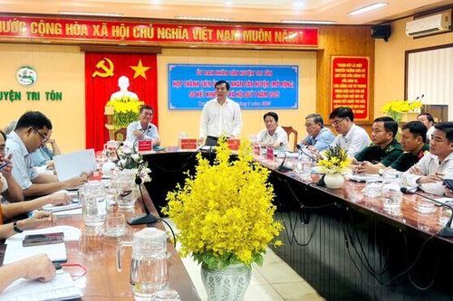 Tri Tôn tập trung phát triển kinh tế - xã hội