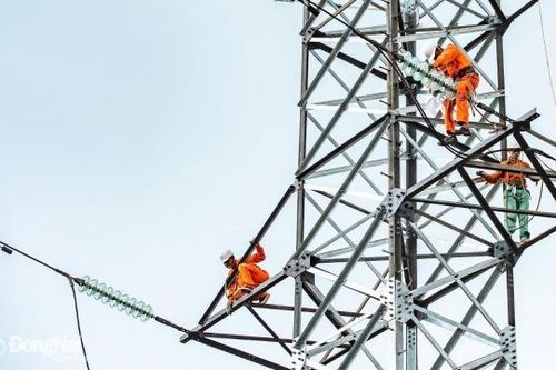 Đóng điện thành công Công trình nâng cấp tuyến đường dây 110kV tại huyện Trảng Bom