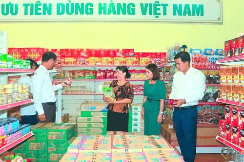 Tự hào hàng Việt
