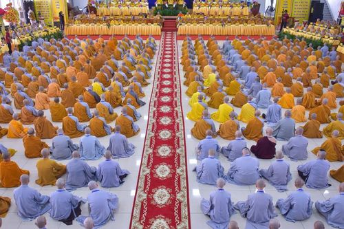 Đức Pháp chủ GHPGVN quang lâm chứng minh Lễ khai mạc Đại giới đàn Trí Tấn lần đầu tiên tổ chức theo khu vực