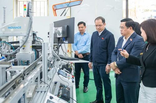 Tạo điều kiện cho trường nghề đẩy mạnh hợp tác quốc tế