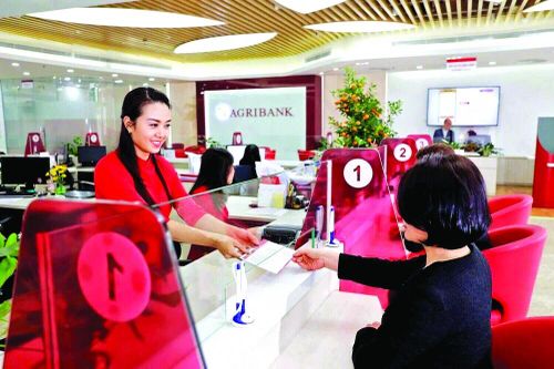 Ngân hàng mở rộng hệ sinh thái tài chính