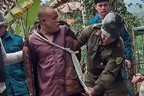 Bắt được đối tượng dùng gậy sắt sát hại ba người