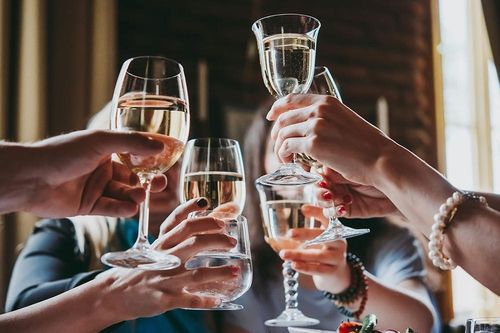 Mẹo uống rượu bia không gây hại sức khỏe