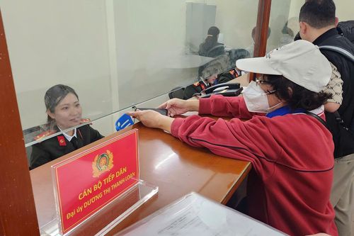 Ngời sáng vẻ đẹp người chiến sỹ Công an vì nhân dân phục vụ
