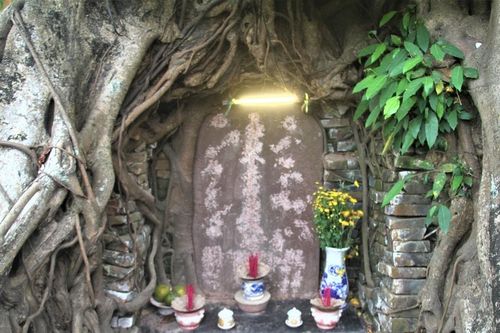 Di tích Bia yểm thủy đạo ở Hội An bị phá hoại