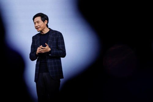 CEO Xiaomi lên tiếng