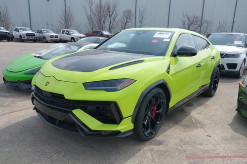 Mất số VIN, siêu xe Lamborghini Urus Performante phải ra bãi phế liệu