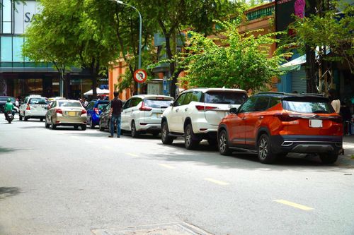 TP.HCM làm rõ việc thu phí đỗ ôtô nhưng lỗ gần 2,3 tỷ đồng