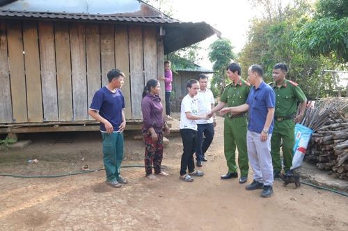 Niềm vui ngày trở về và lời cảnh tỉnh từ chính nạn nhân bị lừa 'việc nhẹ lương cao'
