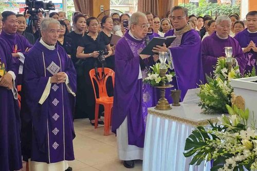 Linh mục Phêrô Phan Khắc Từ qua đời