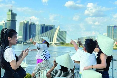 Tháo gỡ khó khăn, tạo sức bật cho ngành du lịch
