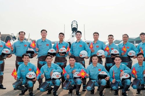 MV 'Phi đội ta xuất kích' tràn đầy tinh thần yêu nước