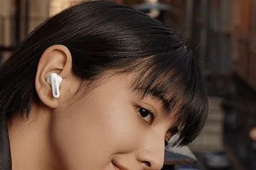 Loạt tai nghe chính hãng 'ngon bổ rẻ', chớ dại bỏ qua