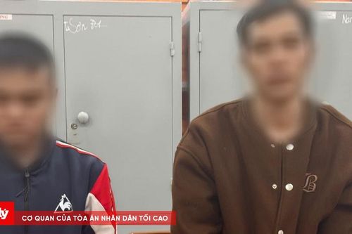 Khống chế người đi đường để cướp tài sản trong đêm tối