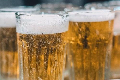 Một hãng bia ở Quảng Ninh lãi đậm, vượt mặt các 'ông lớn'