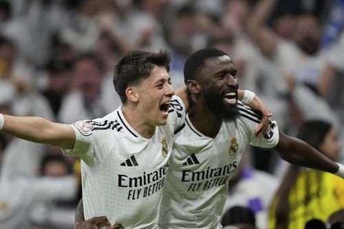 Real Madrid vào chung kết Cúp Nhà Vua sau màn rượt đuổi tỷ số kịch tính