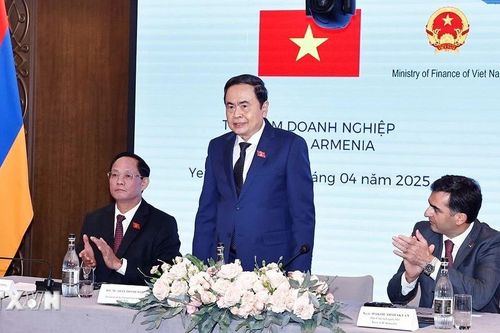 Chủ tịch Quốc hội Trần Thanh Mẫn dự Tọa đàm doanh nghiệp Việt Nam-Armenia