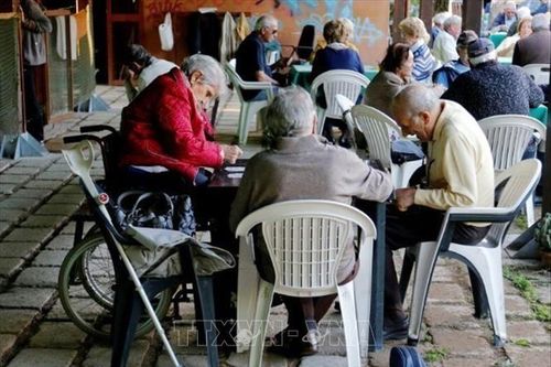Dân số Italy tiếp tục giảm