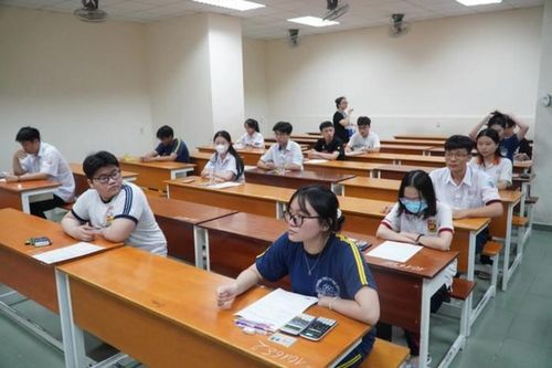 Thí sinh bị sự cố trễ gần 20 phút làm bài đánh giá năng lực, hội đồng thi xử lý ra sao?