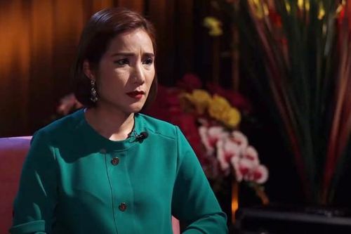 MC Cát Tường đăng đàn cảnh báo, có liên quan đến chuyện tiền bạc